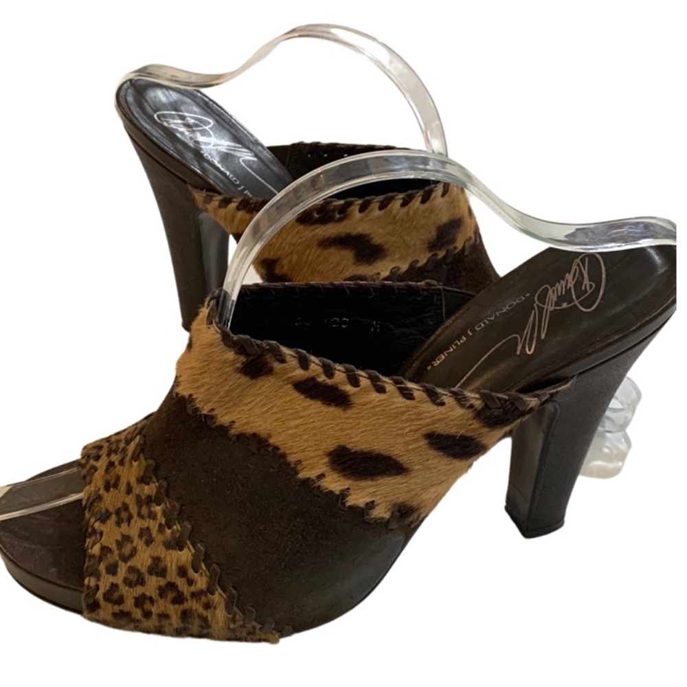 Donald J. Pliner Viggo heels size 10